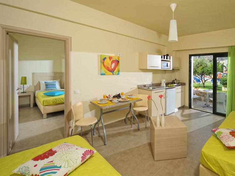 Kristalli Hotel Apartments Malia  Exterior photo