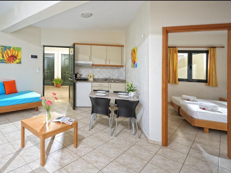 Kristalli Hotel Apartments Malia  Exterior photo