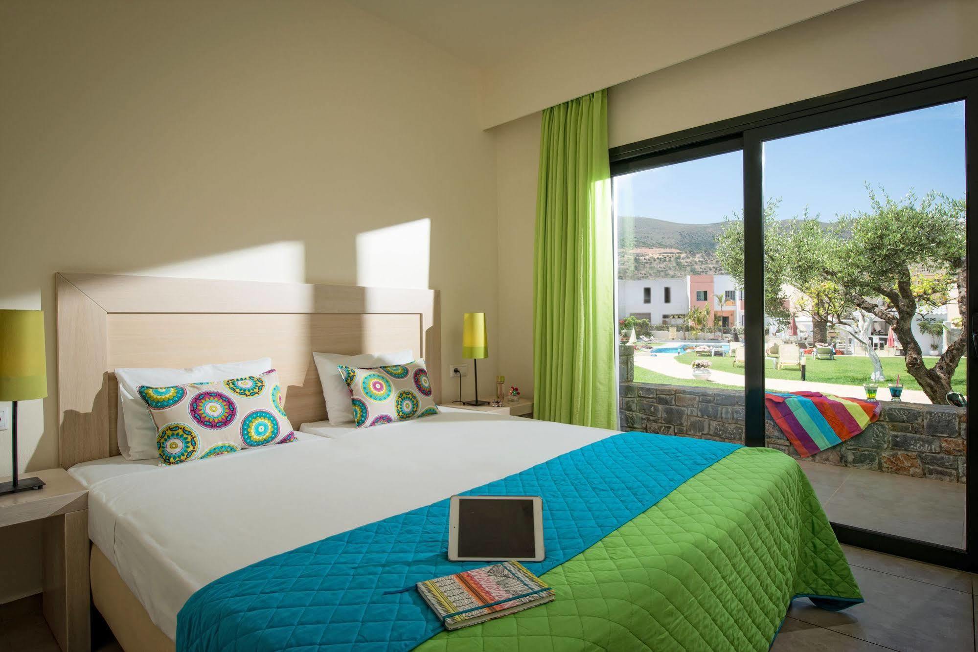 Kristalli Hotel Apartments Malia  Exterior photo